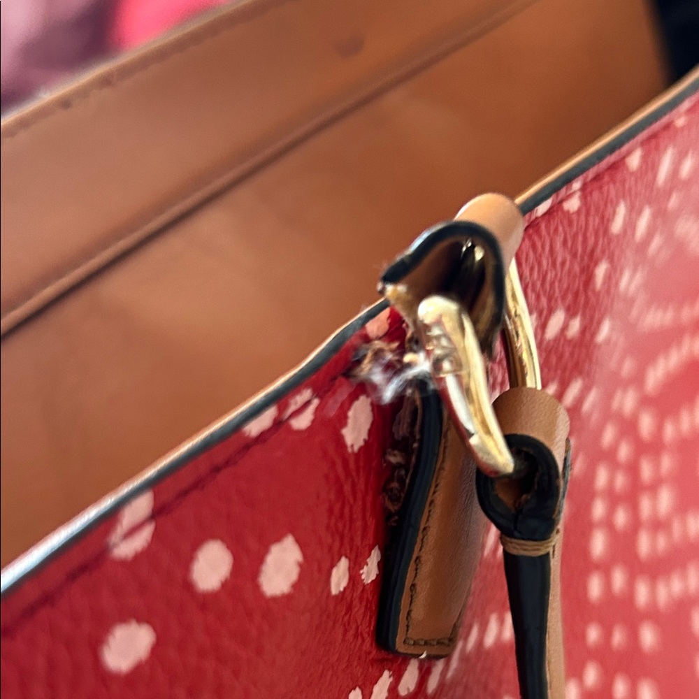 Diane Von Furstenberg Red and White Leather Tote with Pouch - Picture 9 of 14